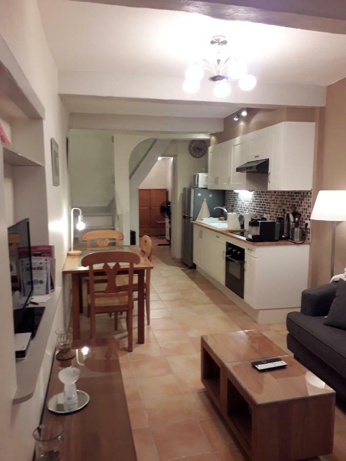 Maison De Village Bagnols-en-Forêt 外观 照片