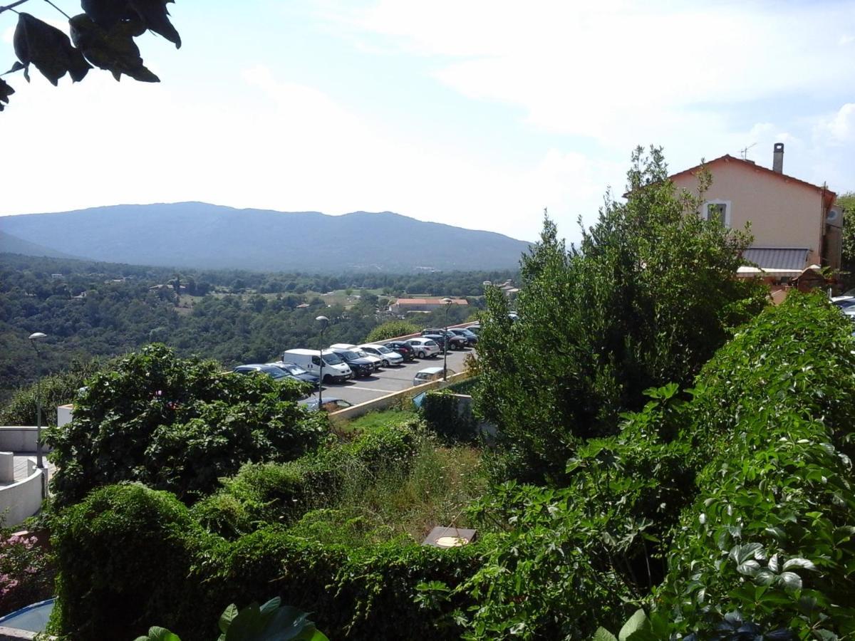Maison De Village Bagnols-en-Forêt 外观 照片